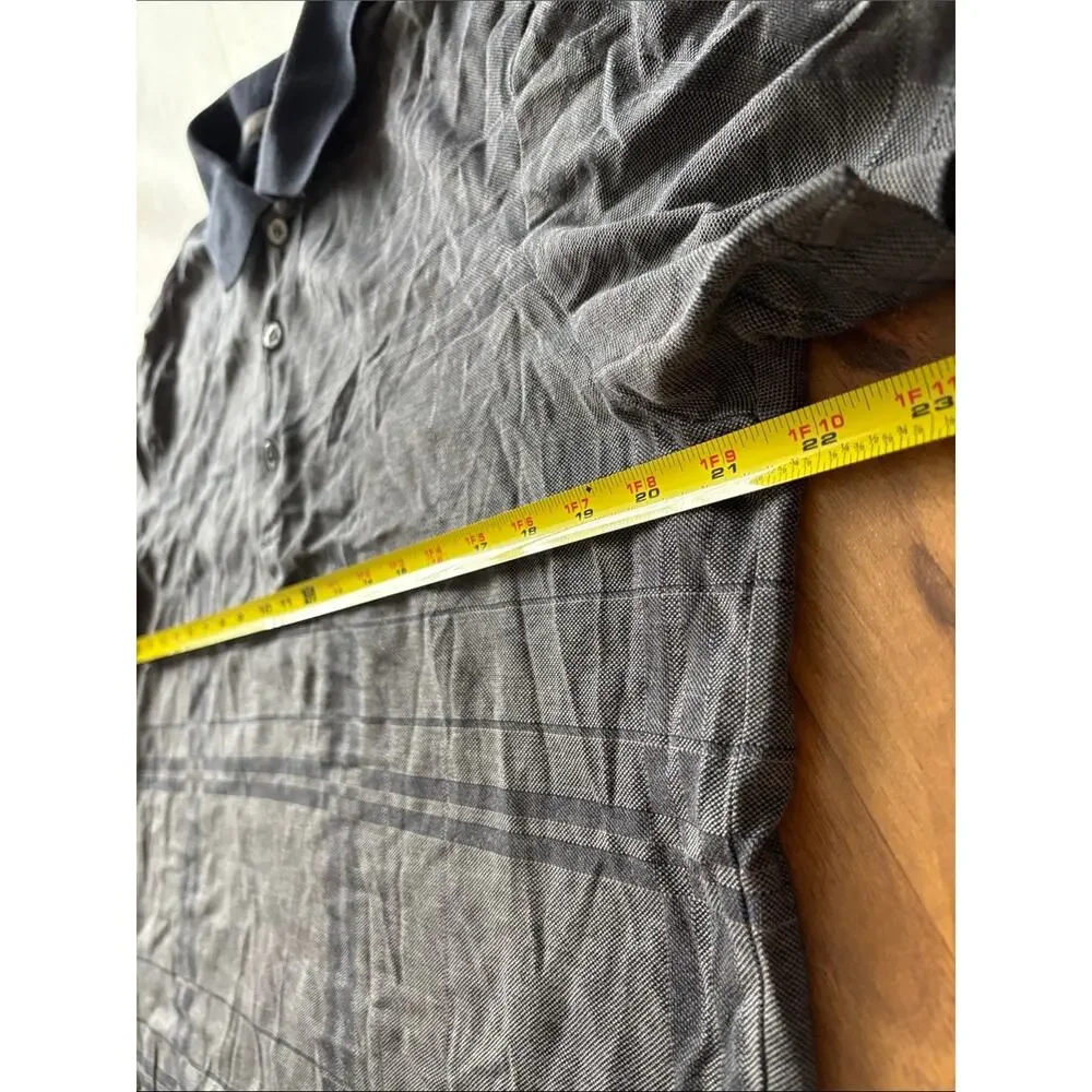 Banana Republic Men's Charcoal Polo with Black Collar Size L